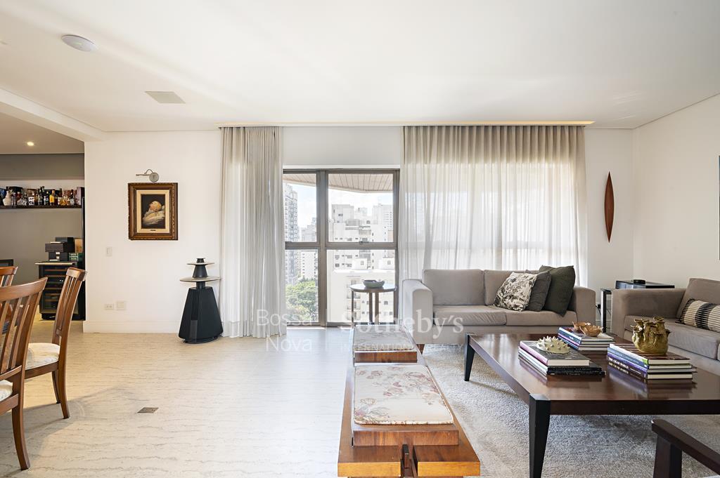 Cobertura Duplex para venda em Moema