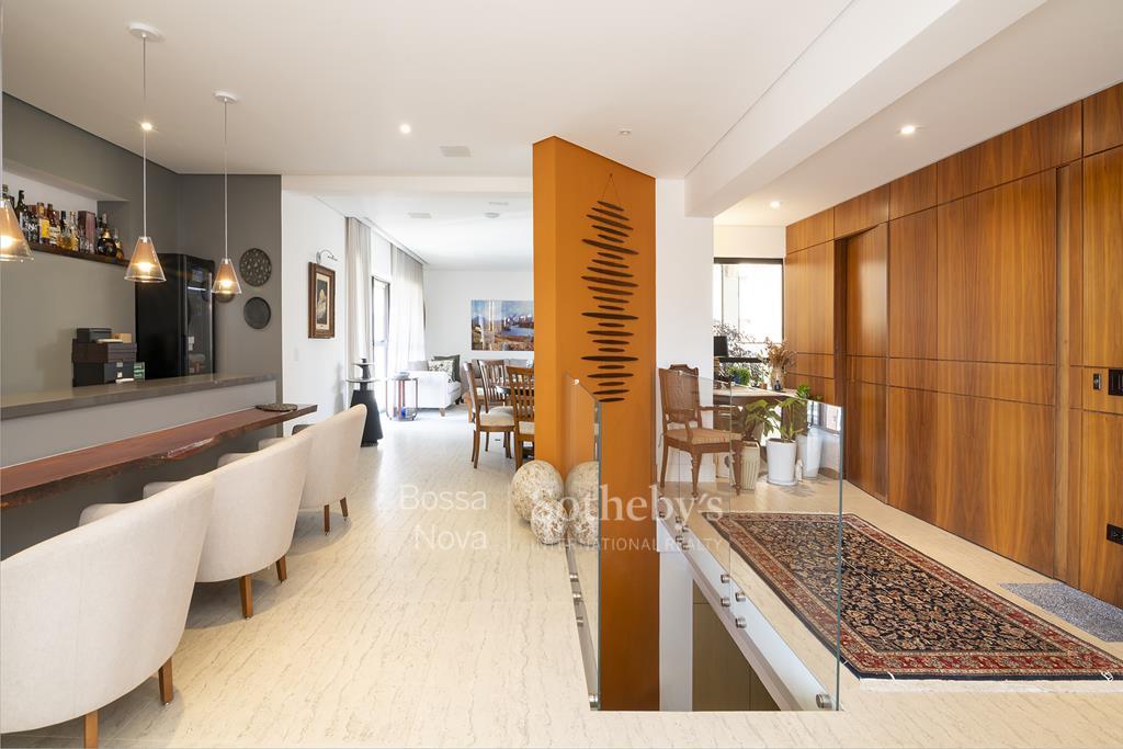 Cobertura Duplex para venda em Moema
