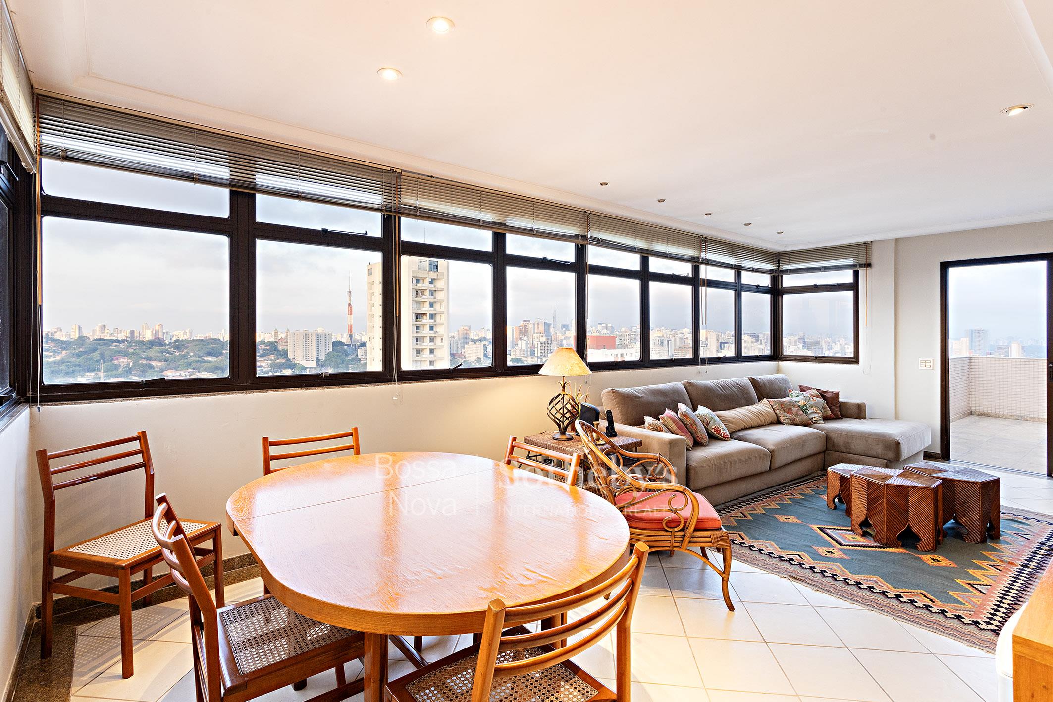 Cobertura Duplex para venda em Vila Madalena