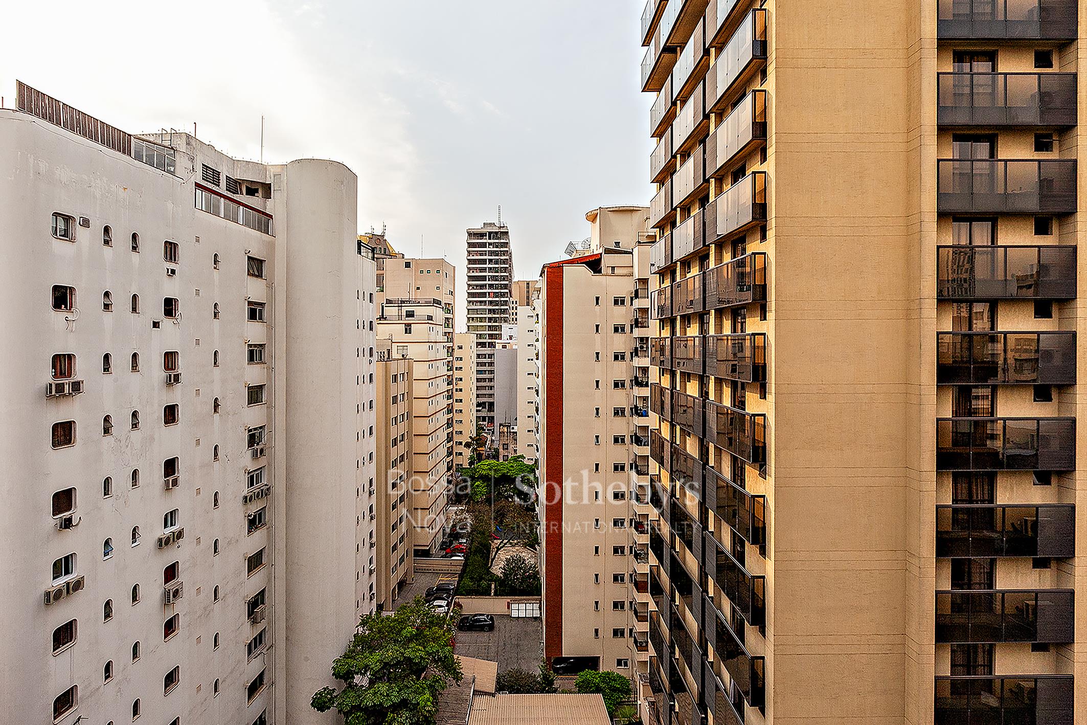 Cobertura Triplex para venda em Itaim Bibi