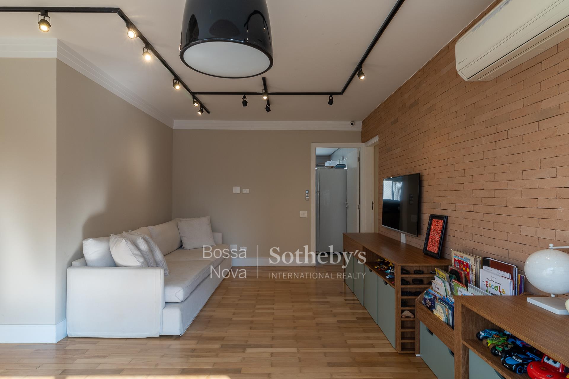 Cobertura Duplex para venda em Moema