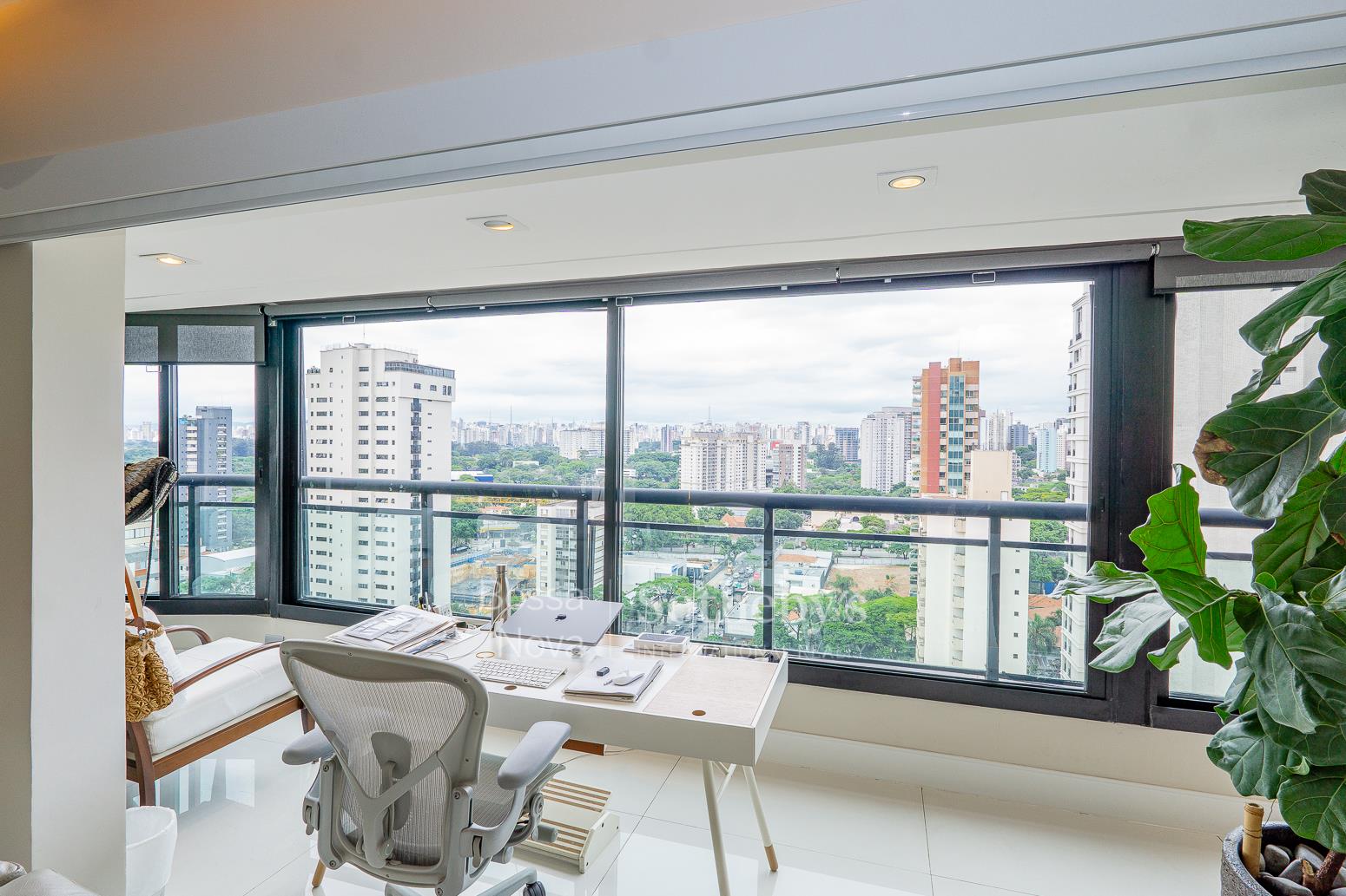 Cobertura Duplex para venda em Moema