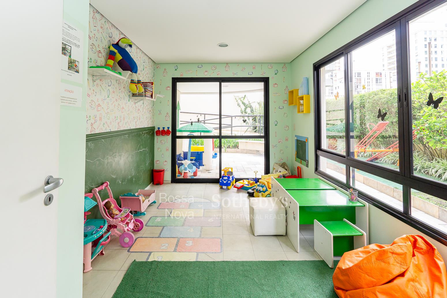 Cobertura Duplex para venda em Moema