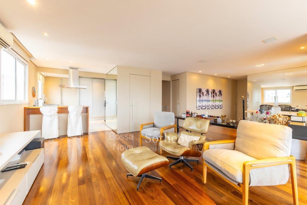 Cobertura Duplex para venda em Moema