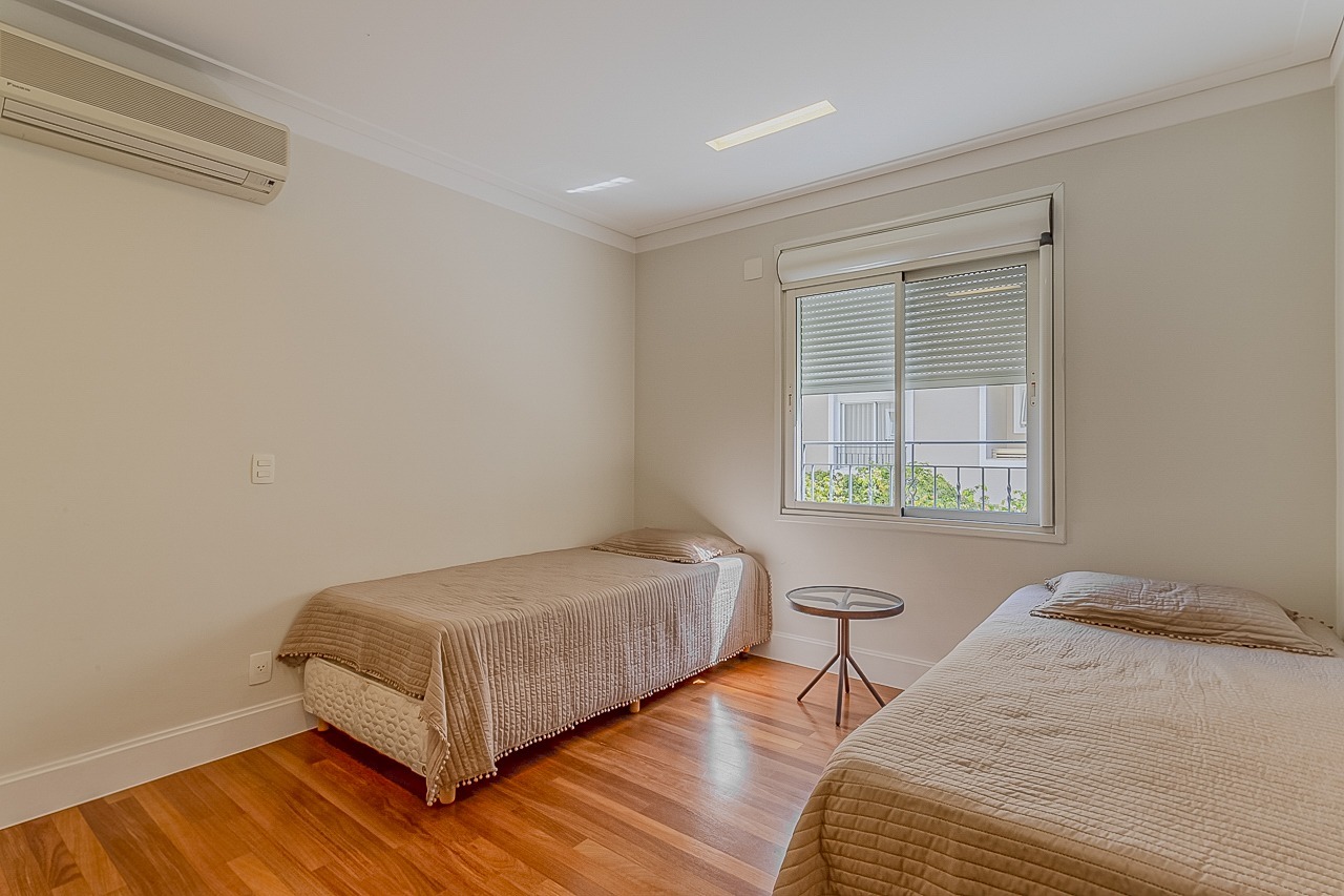 Casa Em Condomínio para venda em Alto de Pinheiros