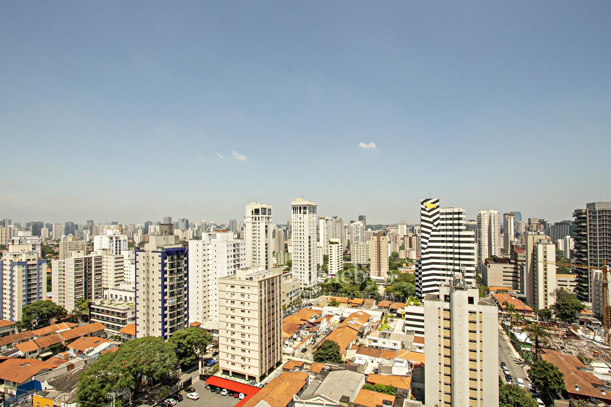 Cobertura Duplex para venda em Moema