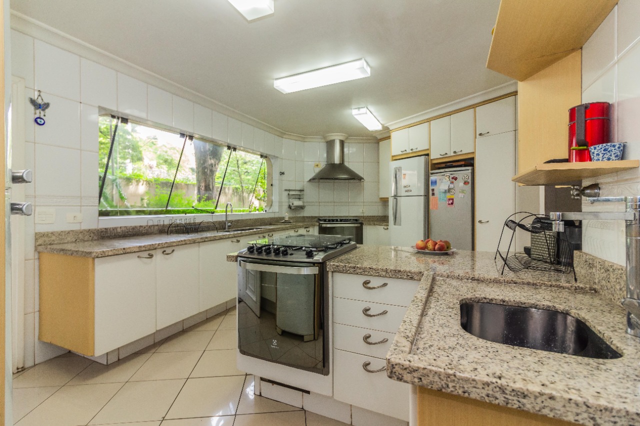 Casa para venda em Pacaembu