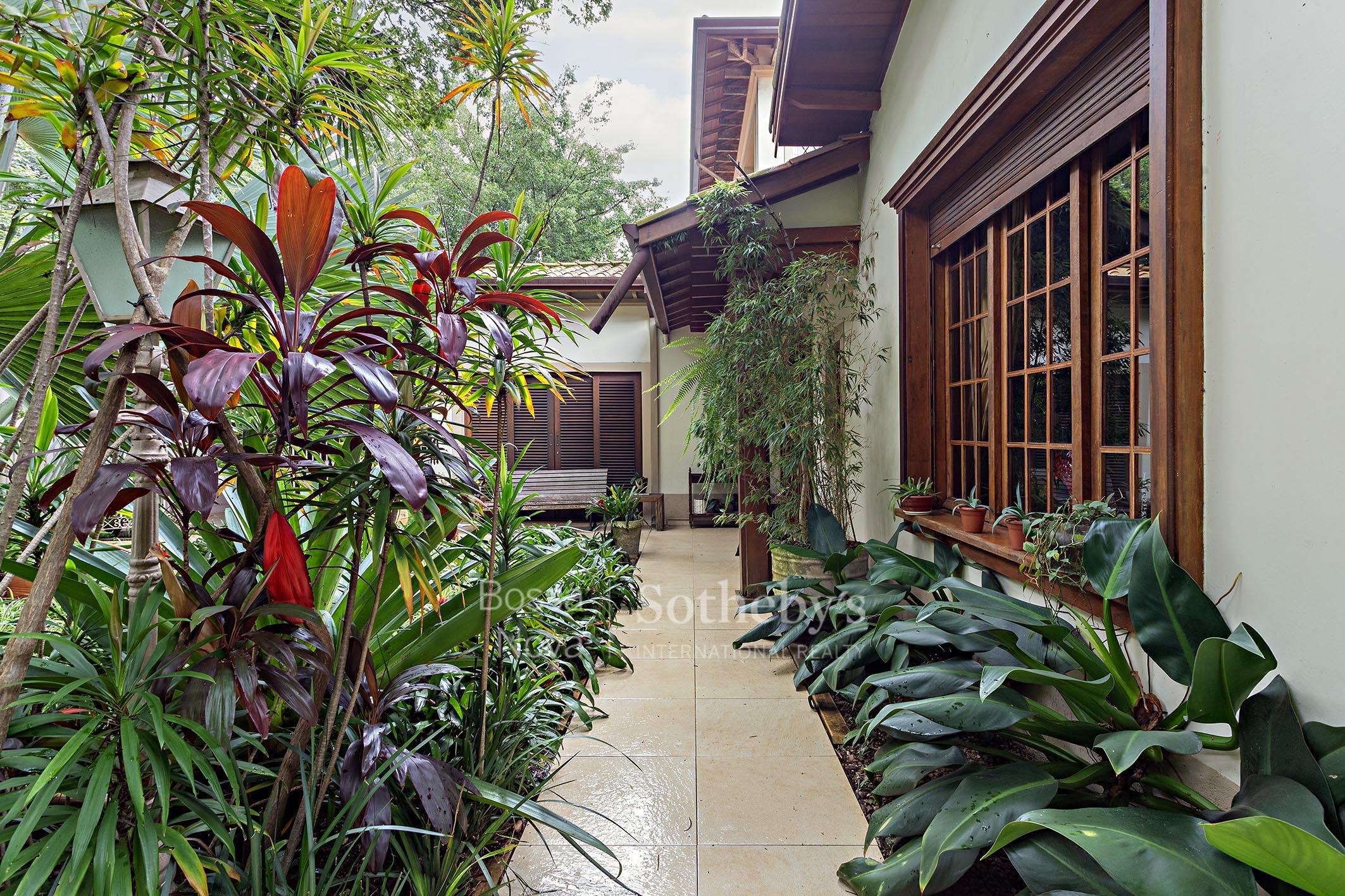 Casa para venda em Pacaembu