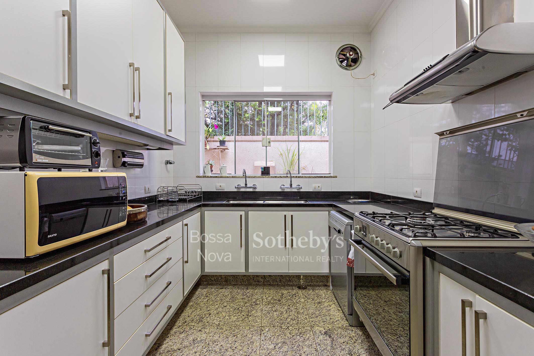 Casa para venda em Pacaembu