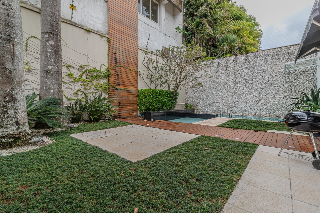 Casa Em Condomínio para venda em Jardim Guedala