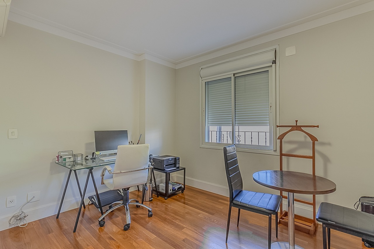 Casa Em Condomínio para venda em Alto de Pinheiros