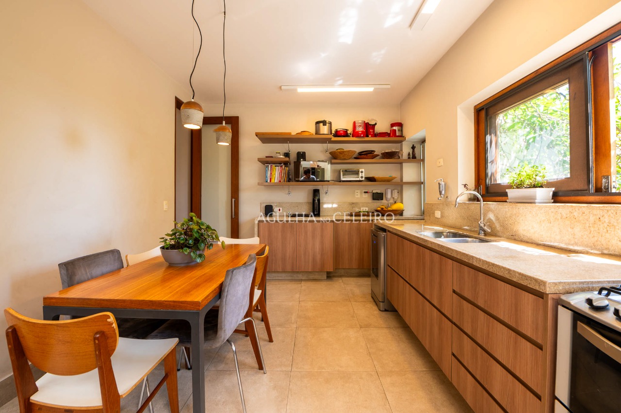 Casa para venda em Vila Madalena