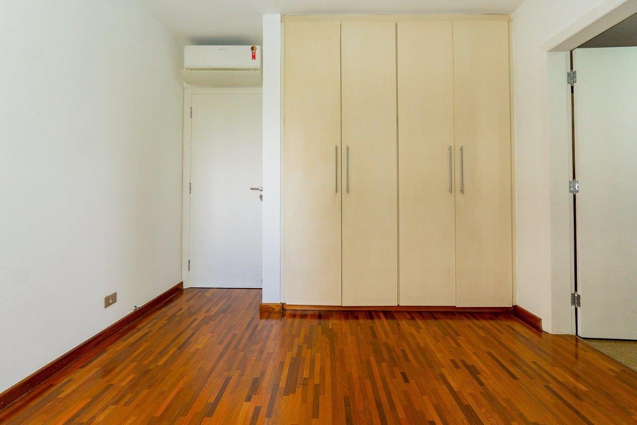 Cobertura para venda em Moema