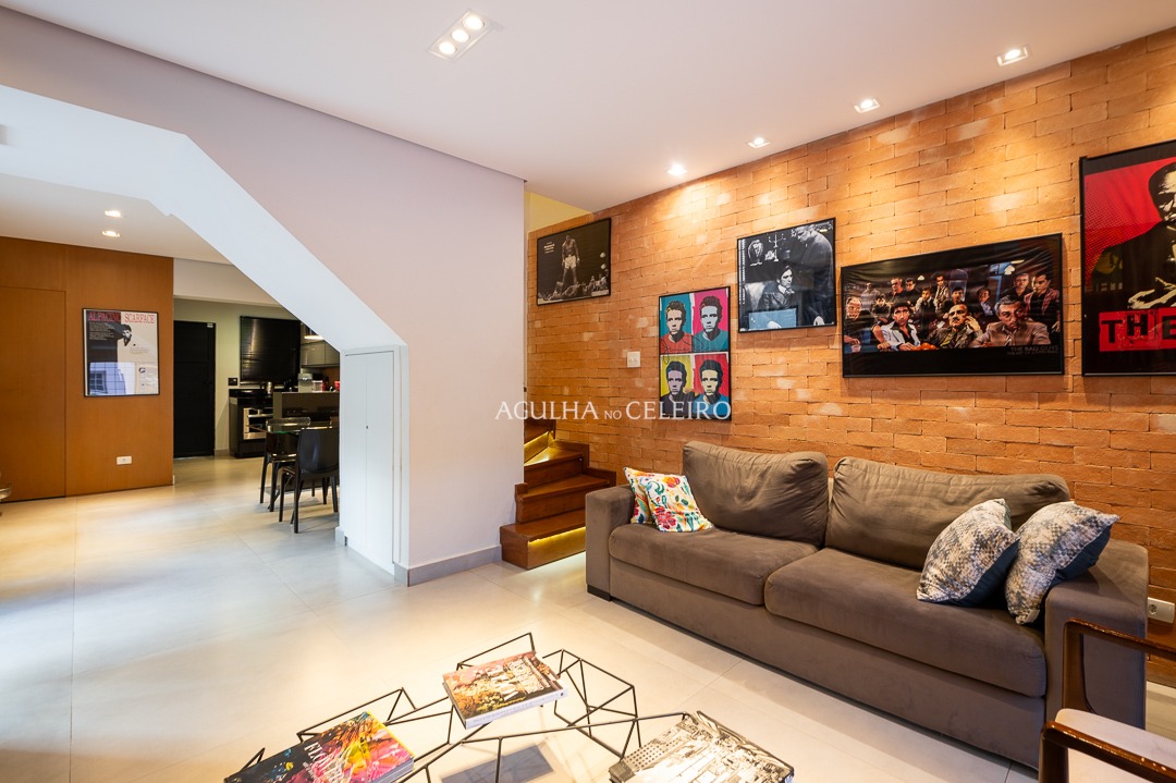 Casa De Vila para venda em Itaim Bibi