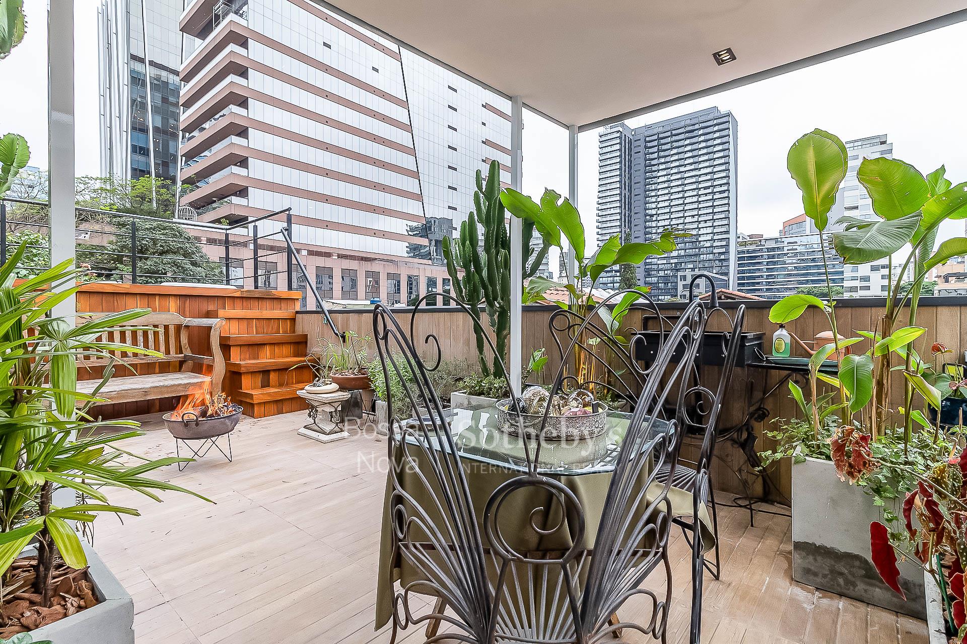 Casa De Vila para venda em Vila Olímpia