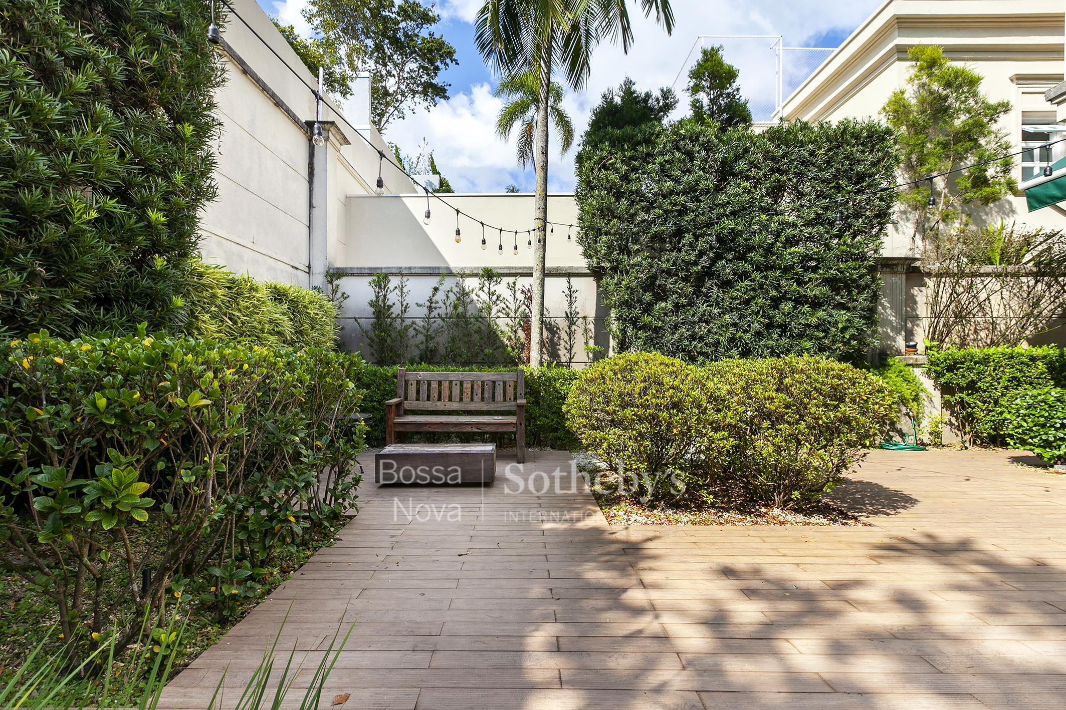 Casa Em Condomínio para venda em Jardim Guedala