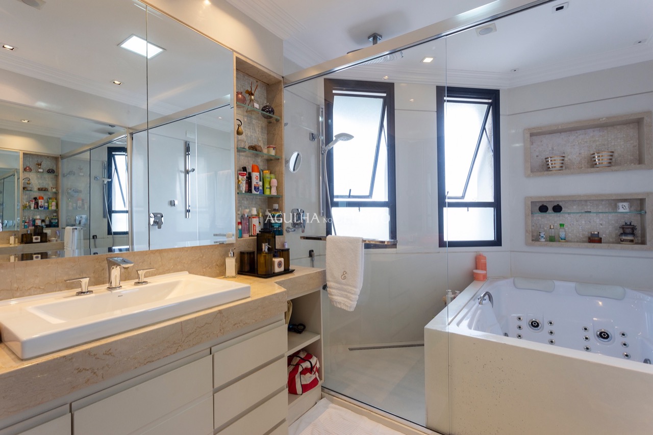Apartamento Duplex para venda em Vila Nova Conceição