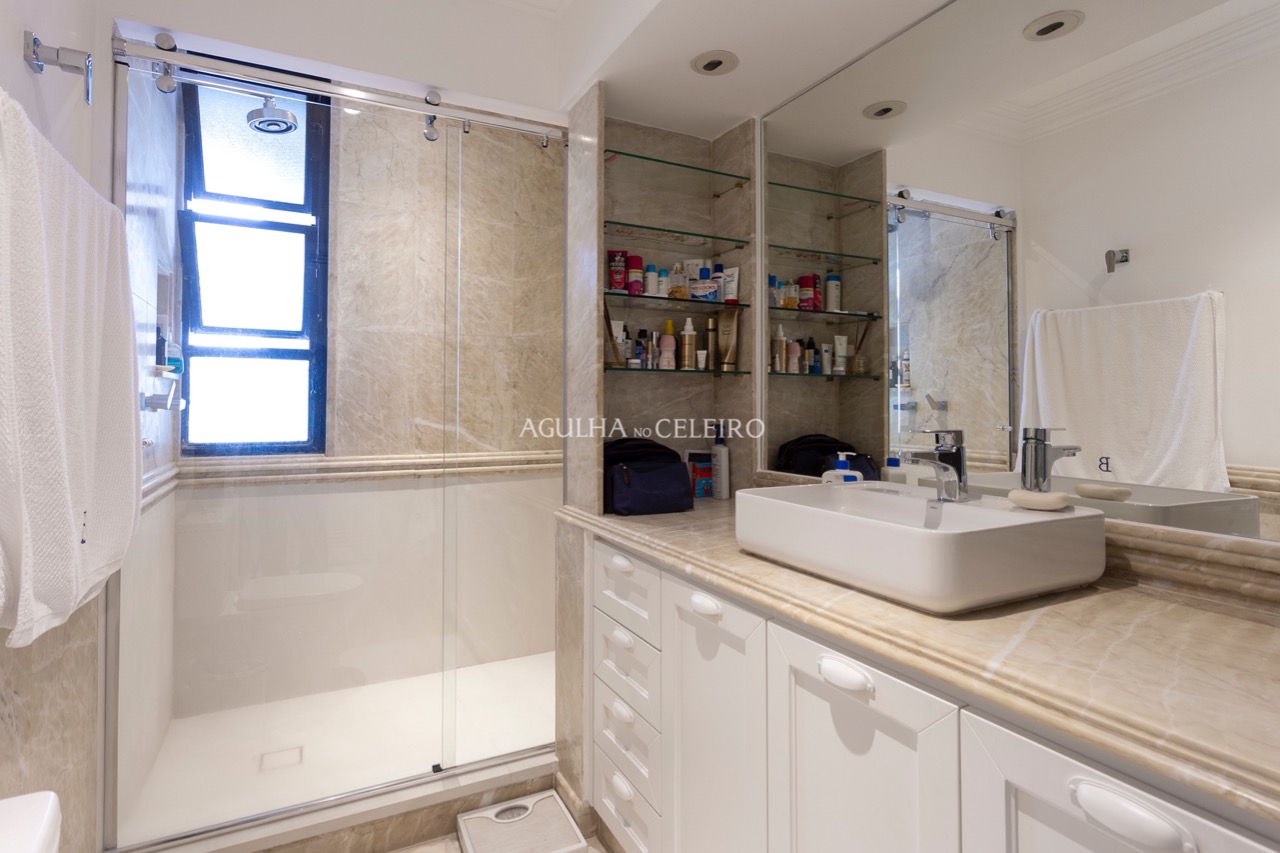 Apartamento Duplex para venda em Vila Nova Conceição