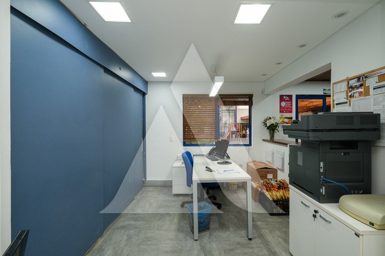 Casa Comercial para venda em Moema