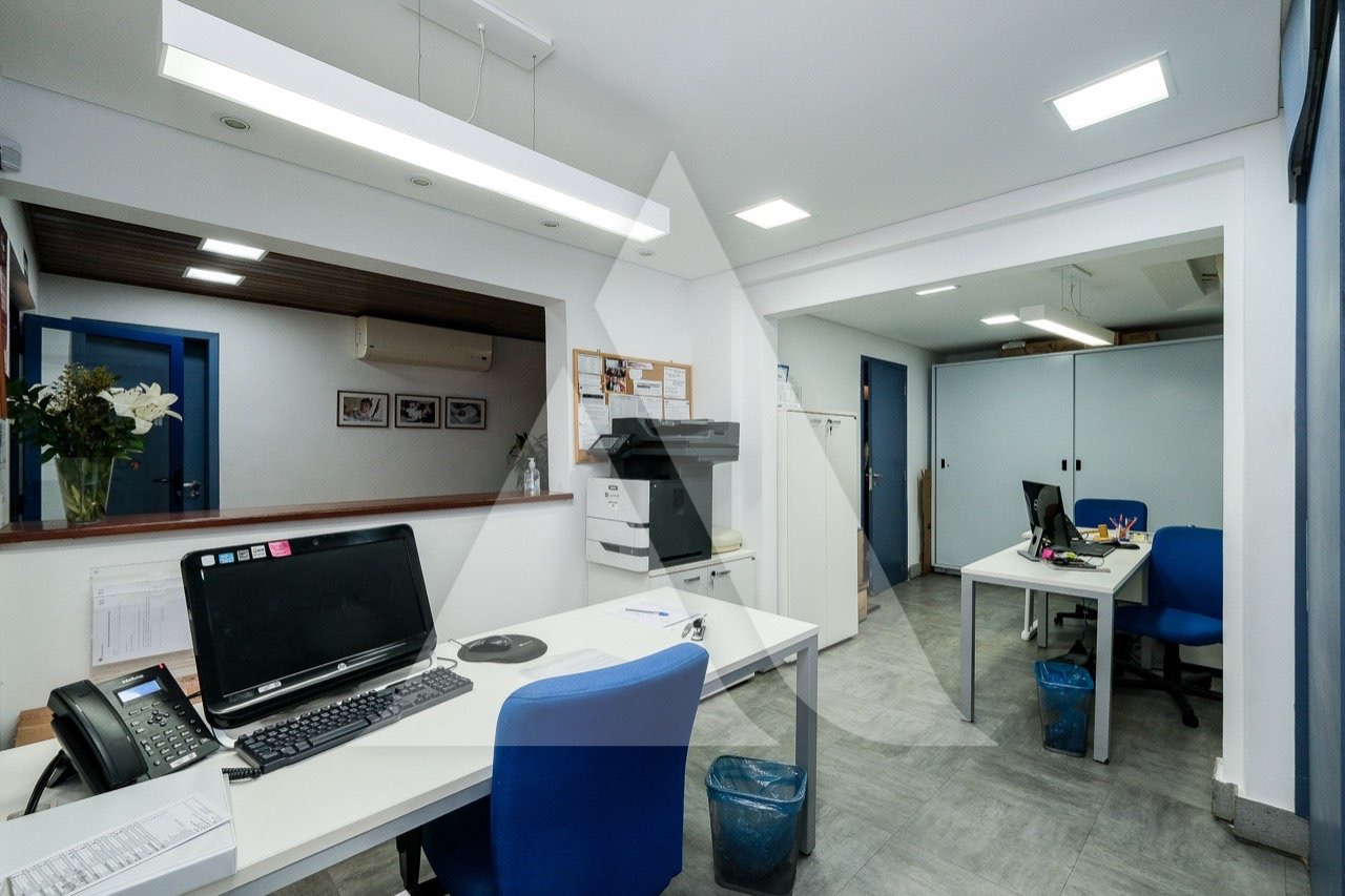 Casa Comercial para venda em Moema