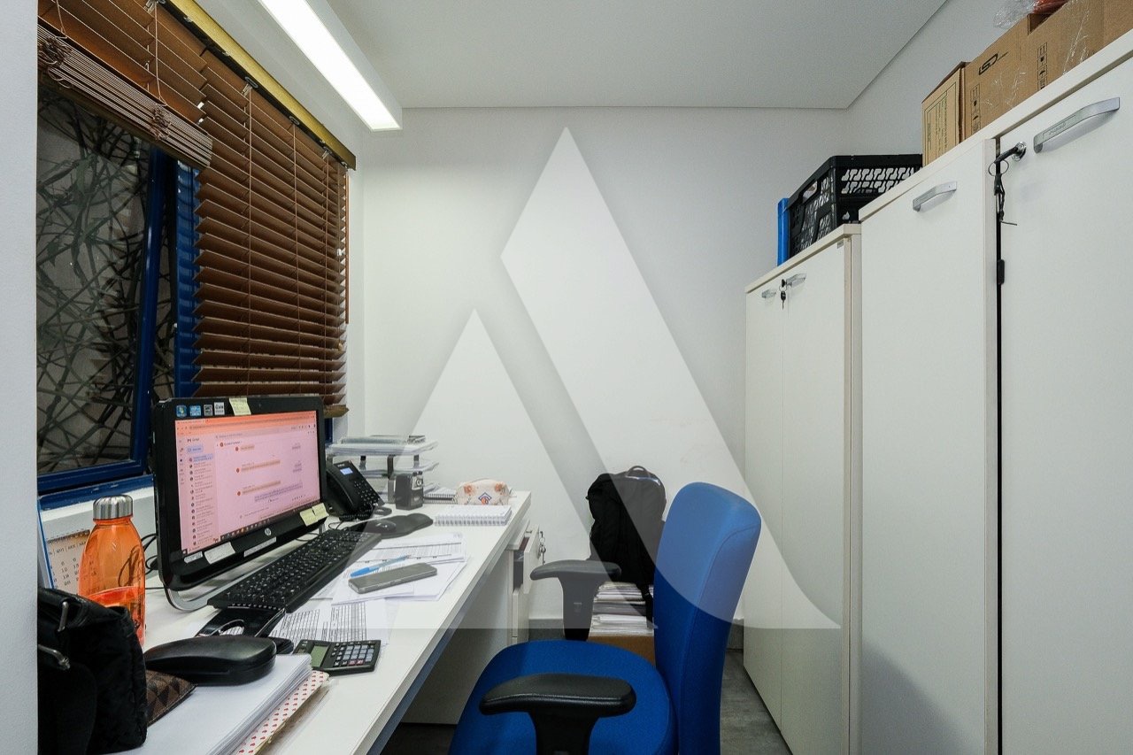 Casa Comercial para venda em Moema