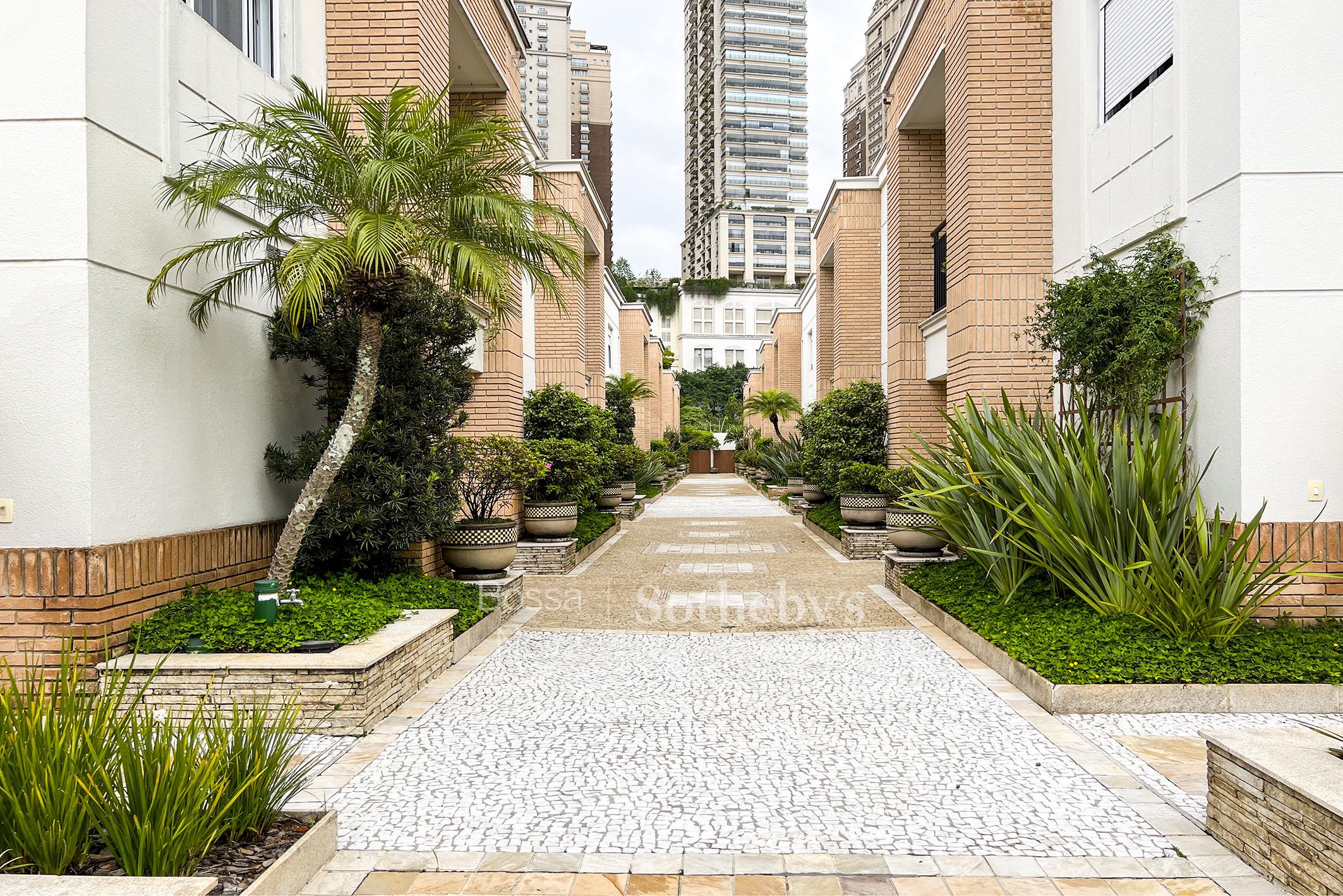 Casa Em Condomínio para venda em Cidade Jardim