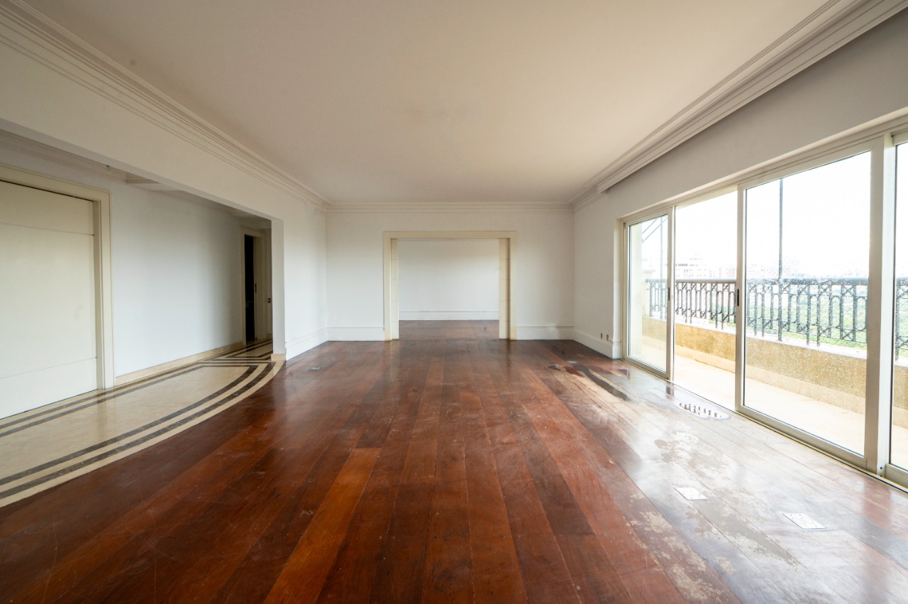Cobertura com vista livre à venda no melhor que Alto de Pinheiros tem a oferecer