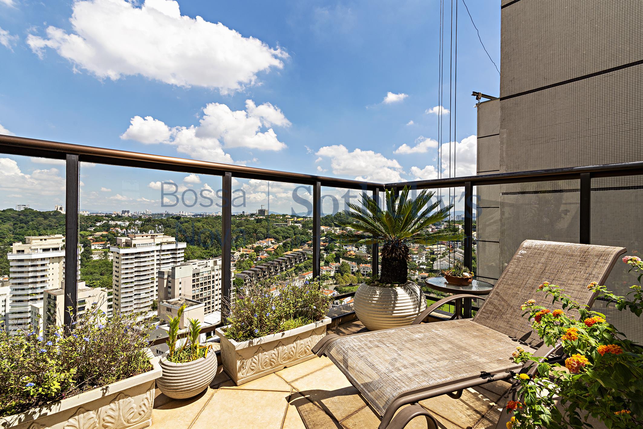 Apartamento para venda em Real Parque