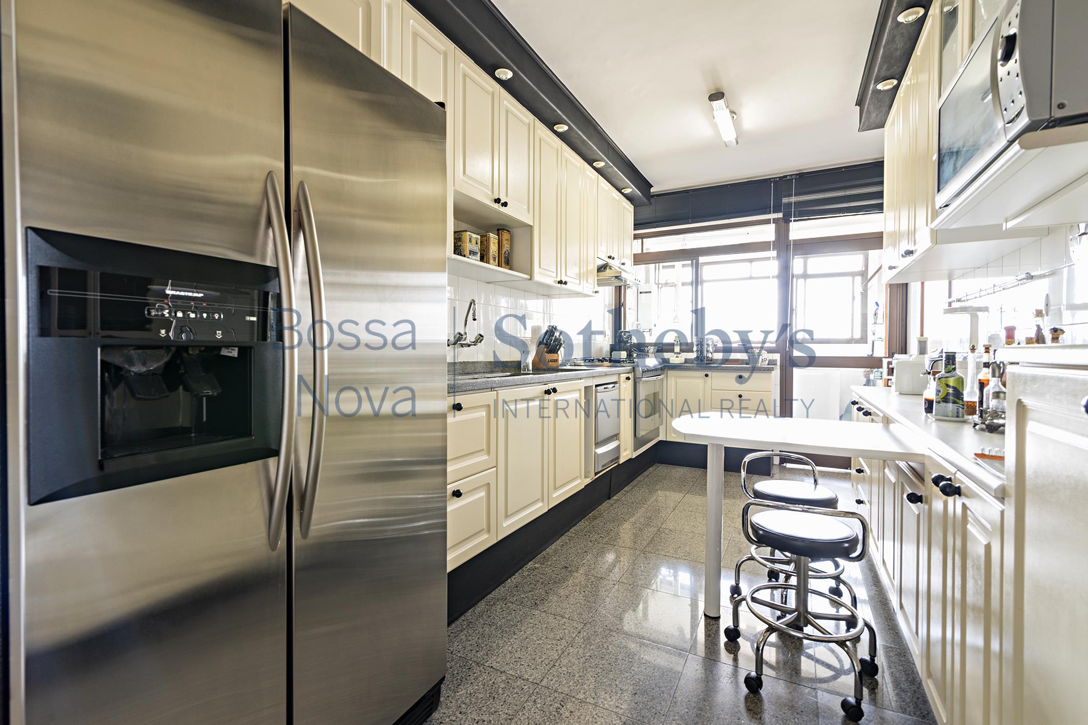 Apartamento para venda em Real Parque
