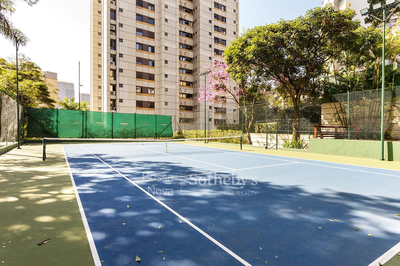 Apartamento para venda em Real Parque