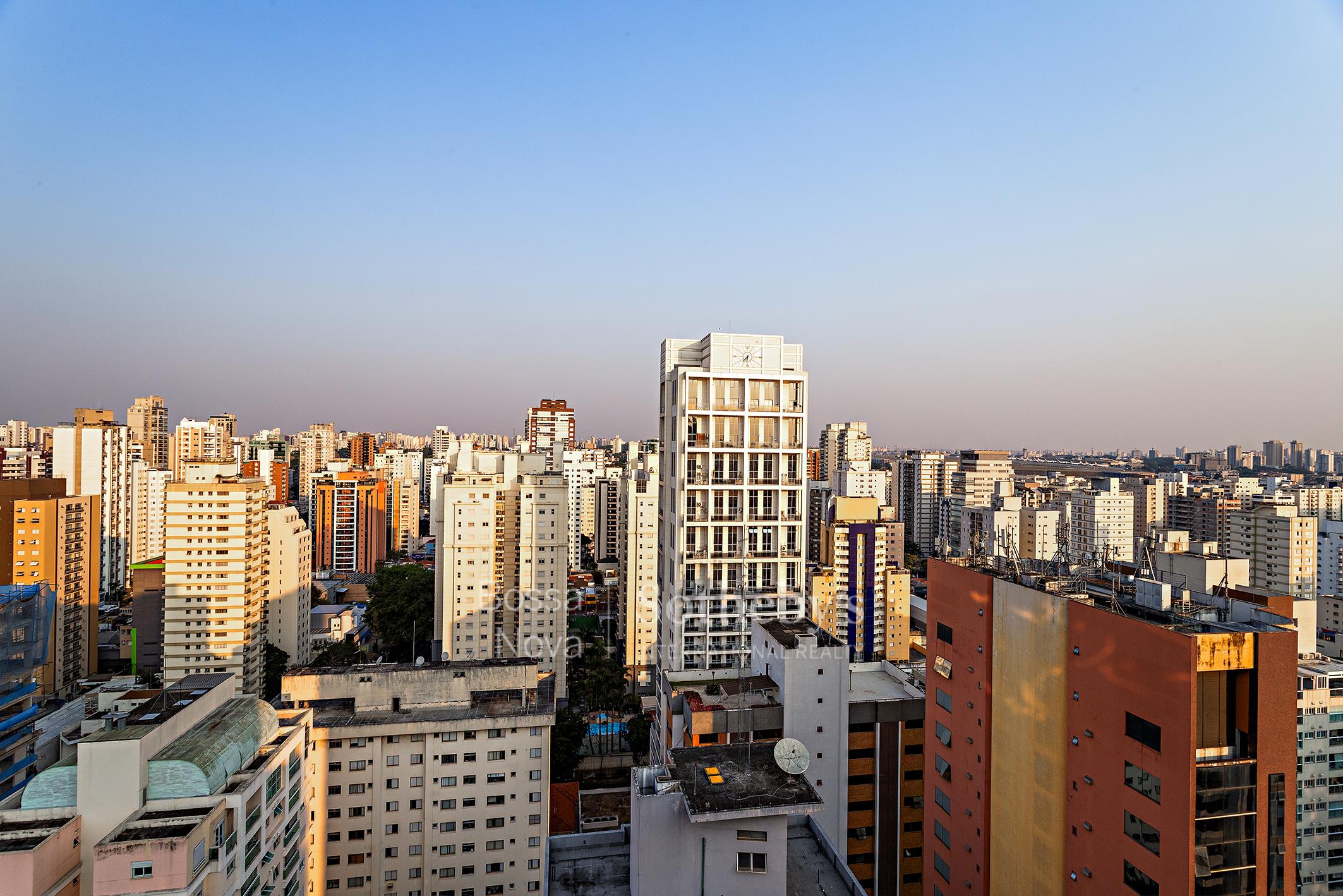 Cobertura para venda em Moema