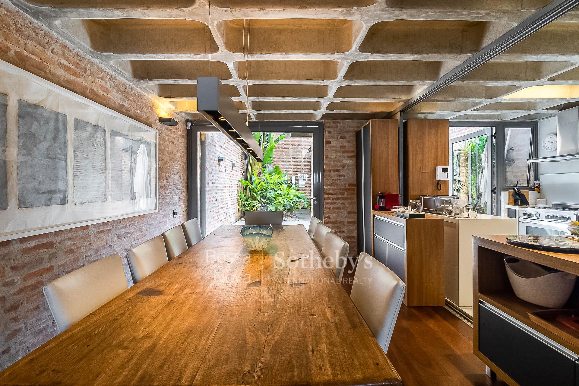 Casa para venda em Vila Madalena