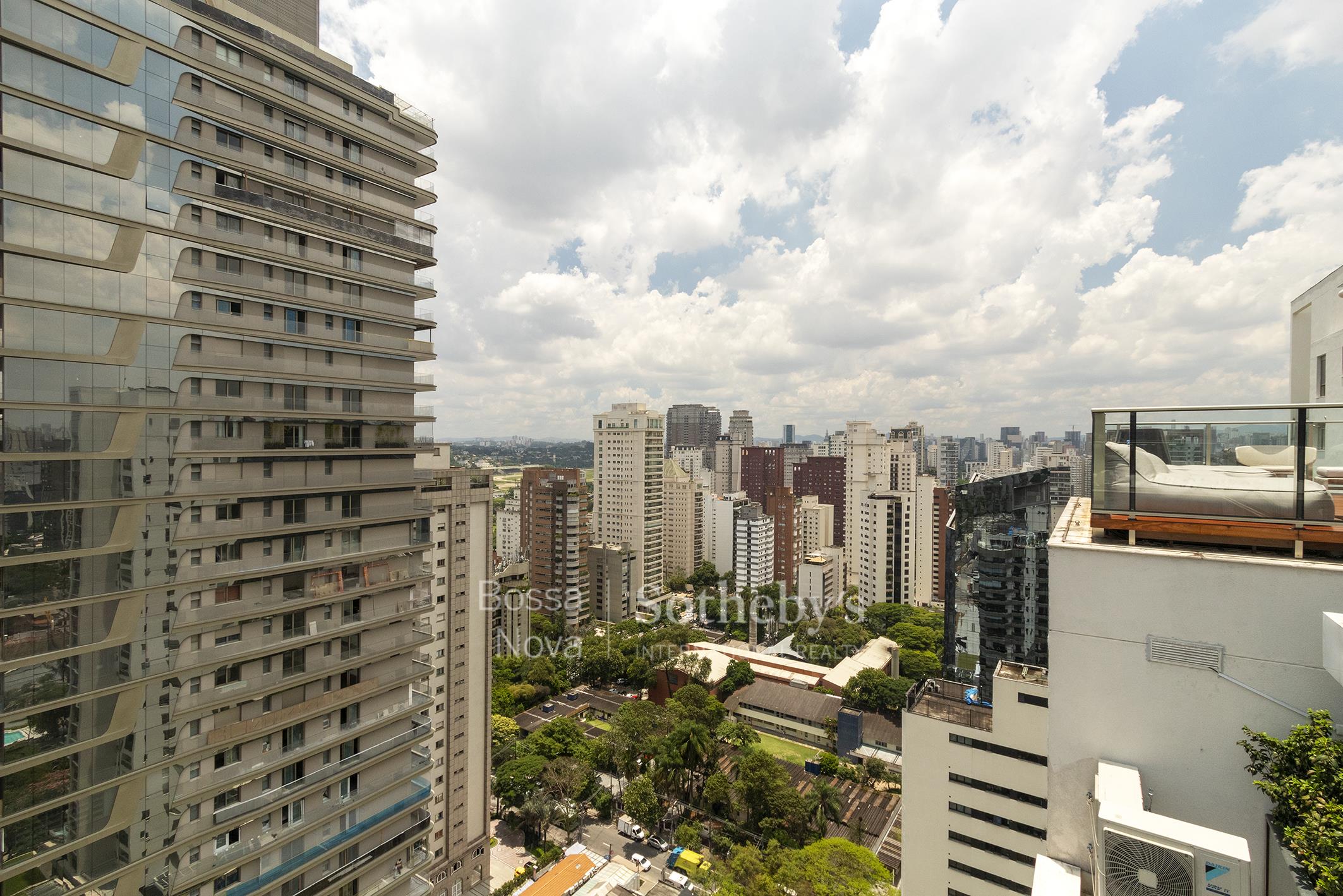 Cobertura para locação em Itaim Bibi