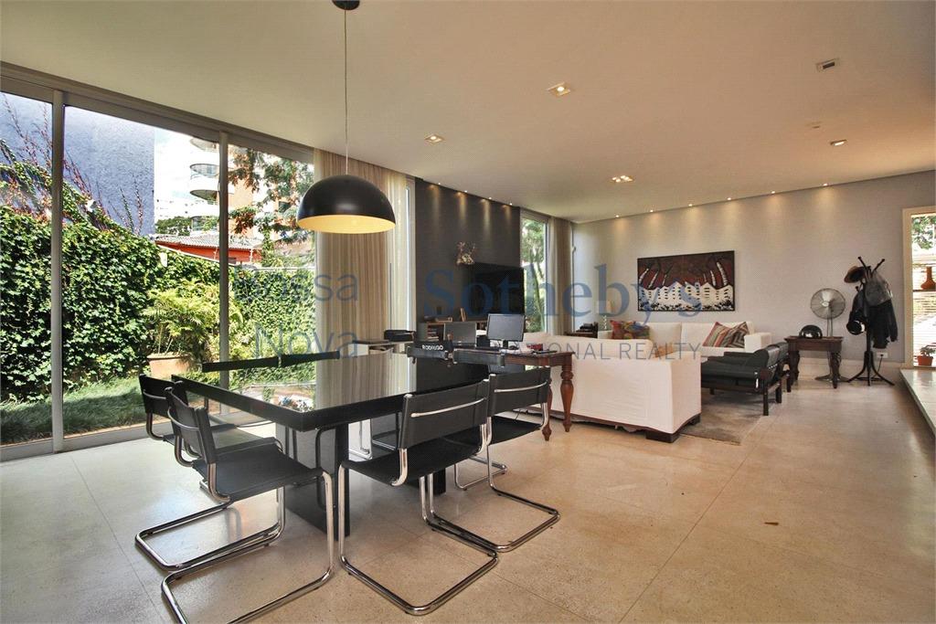 Casa para venda em Vila Mariana