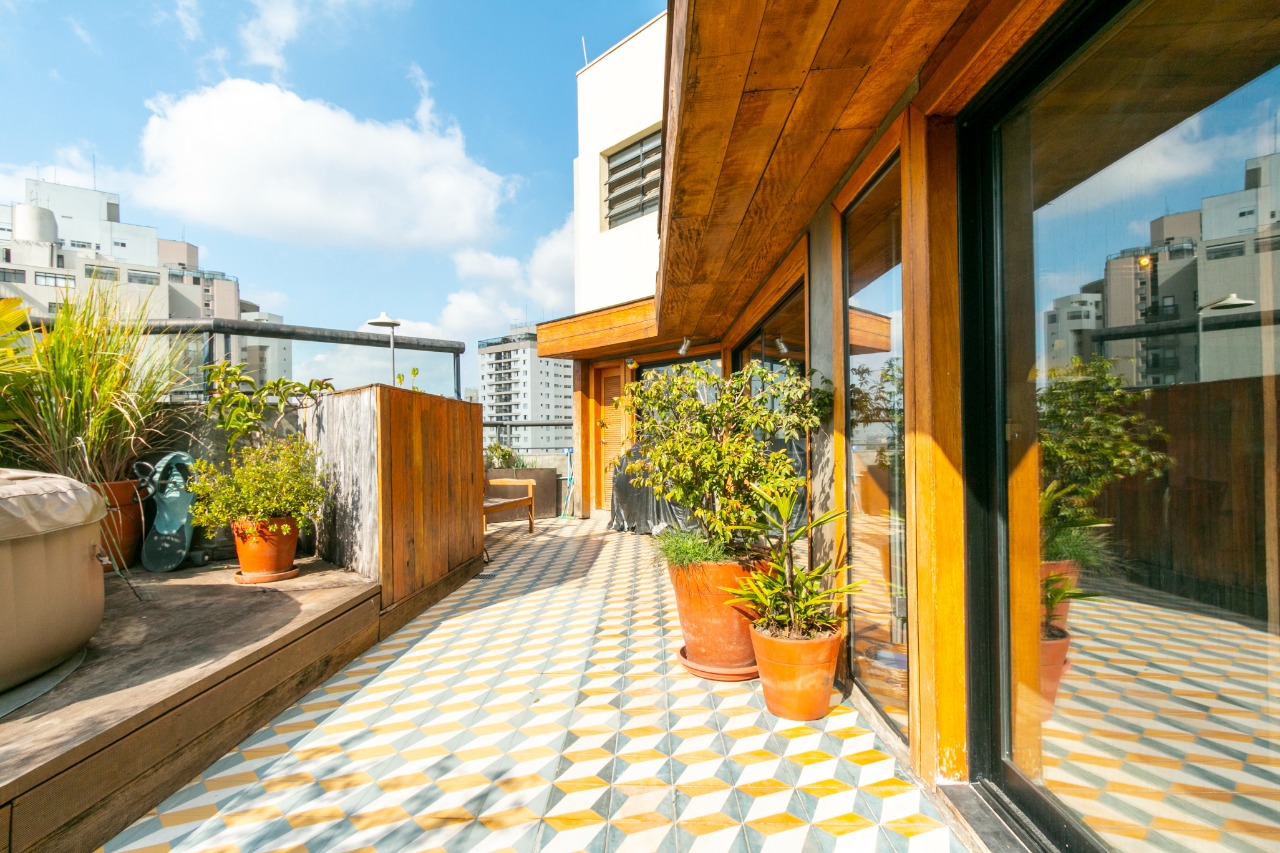 Cobertura charmosa a venda em alto de Pinheiros.