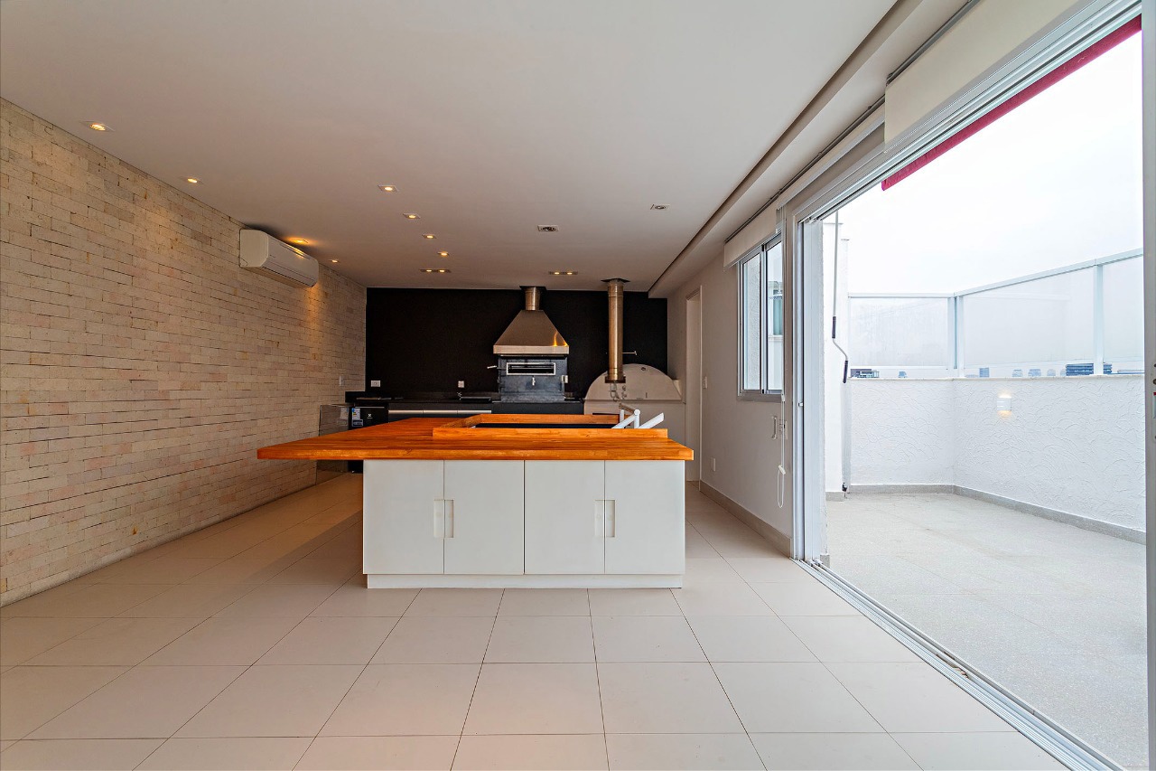 Triplex reformado para receber amigos na Vila Olímpia!