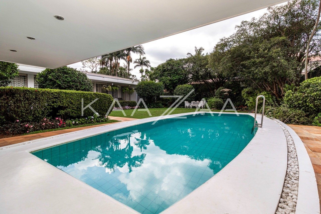 Casa térrea no Jardim América,