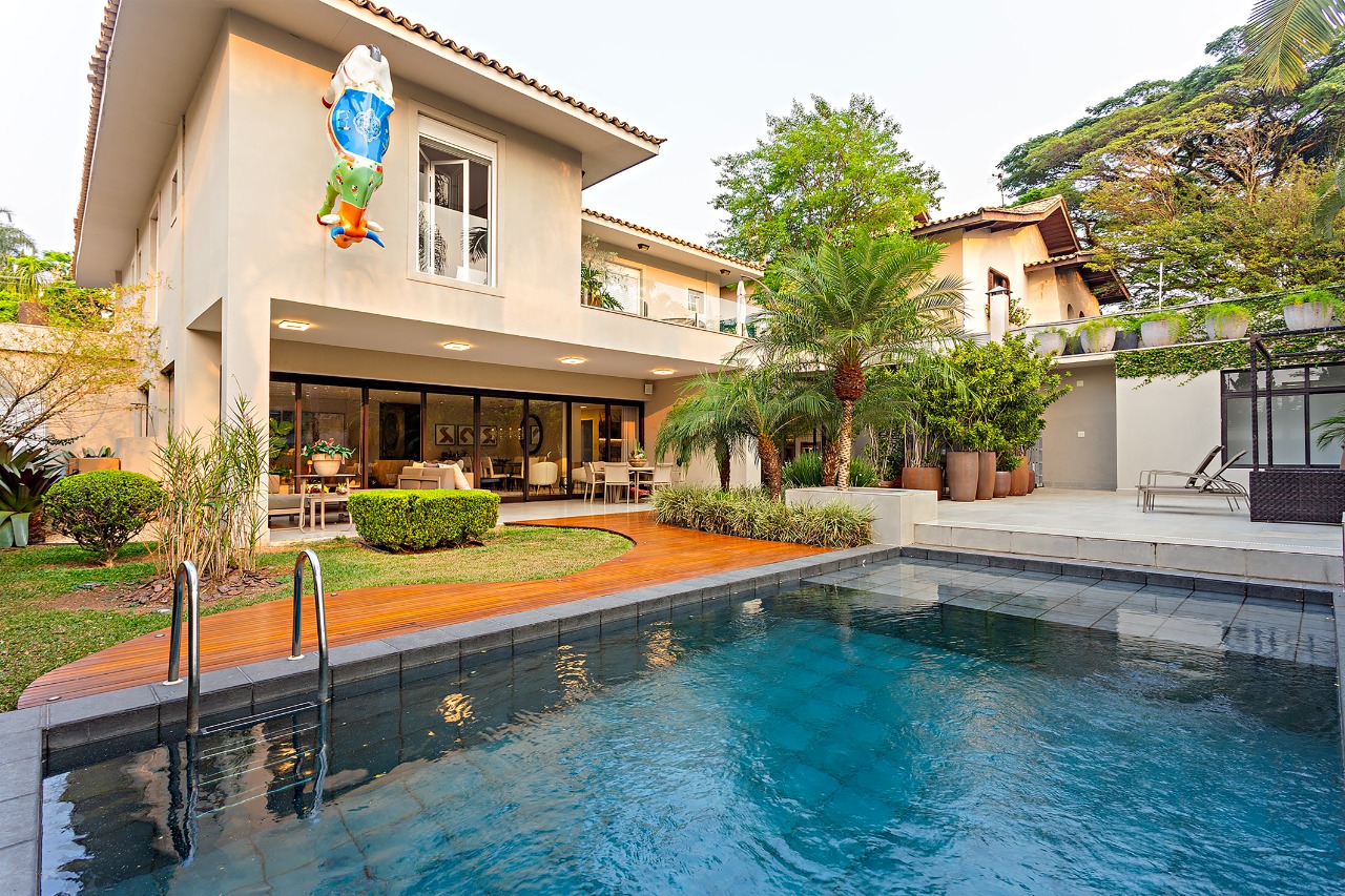 Linda casa em excelente localização  no Jardim Guedala