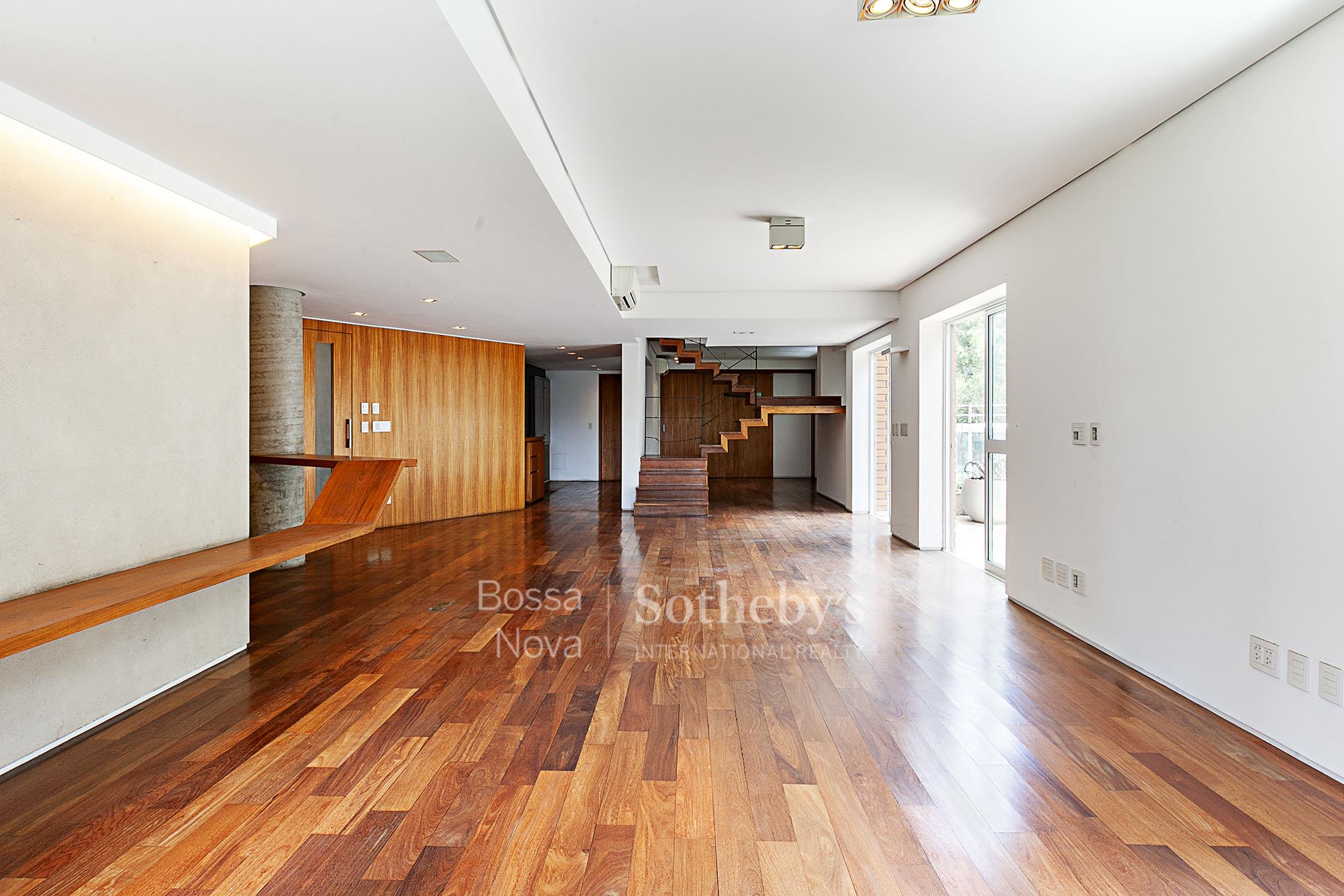 Apartamento duplex a poucos passos do Parque Ibirapuera 