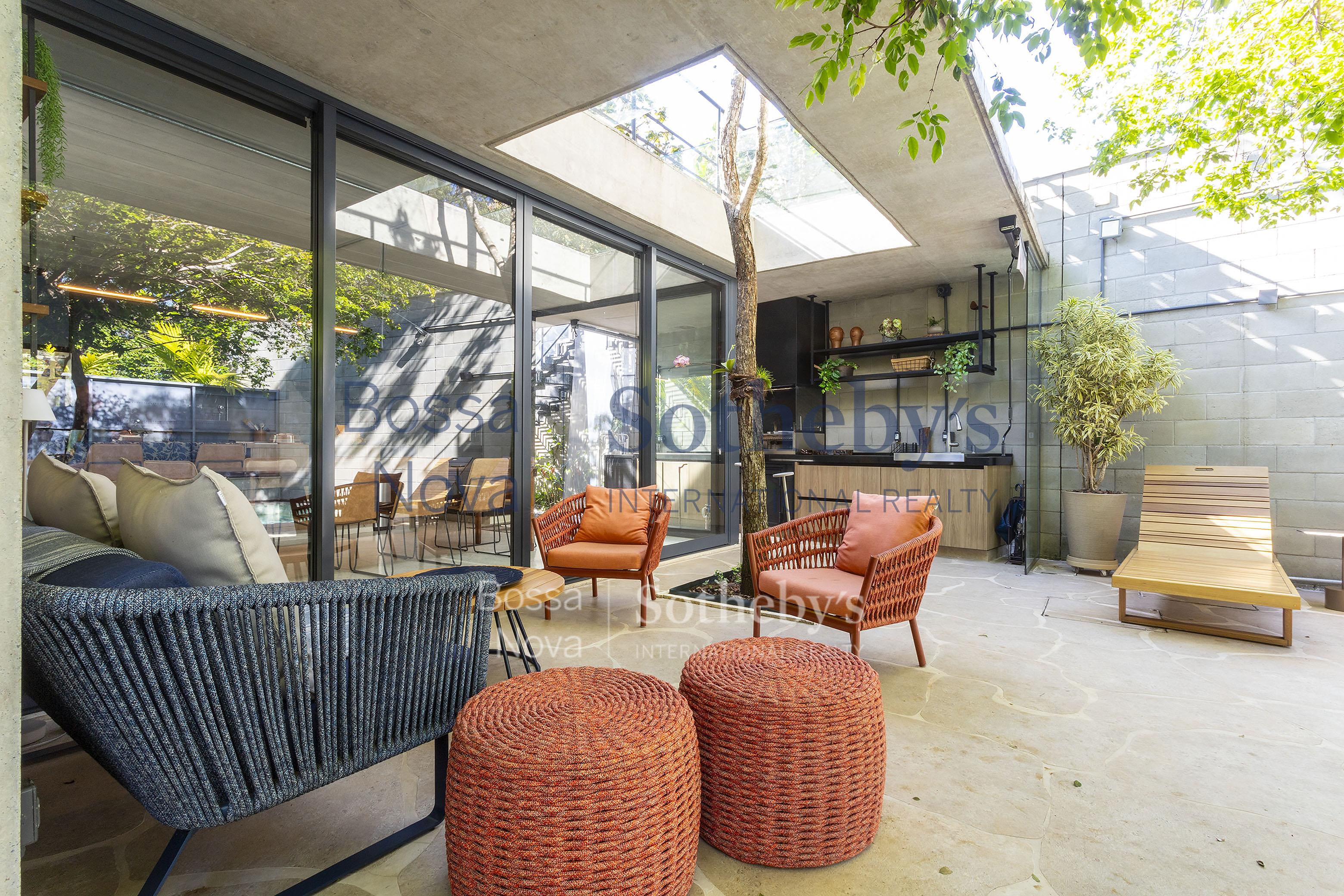 Casa térrea exclusiva no Alto da Lapa