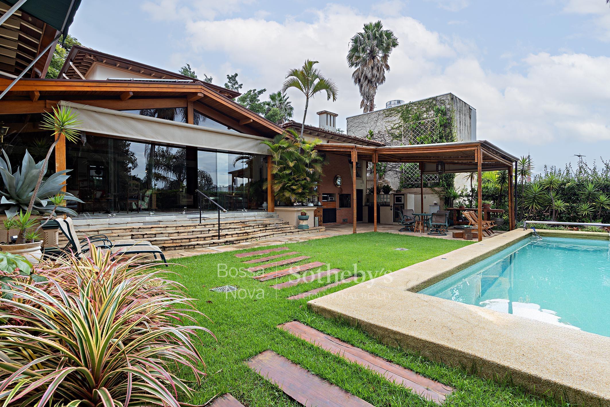 Casa para venda em Pacaembu