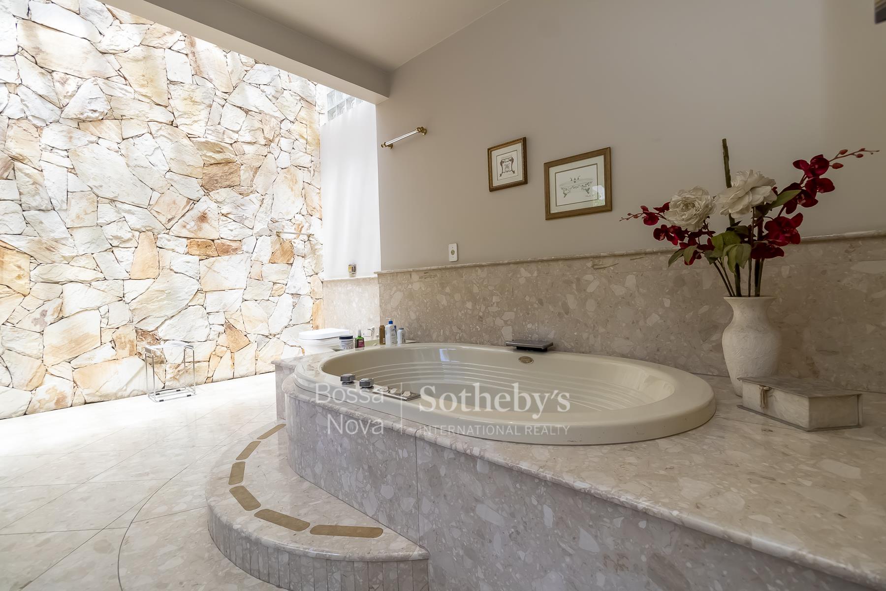 Casa para venda em Alto de Pinheiros