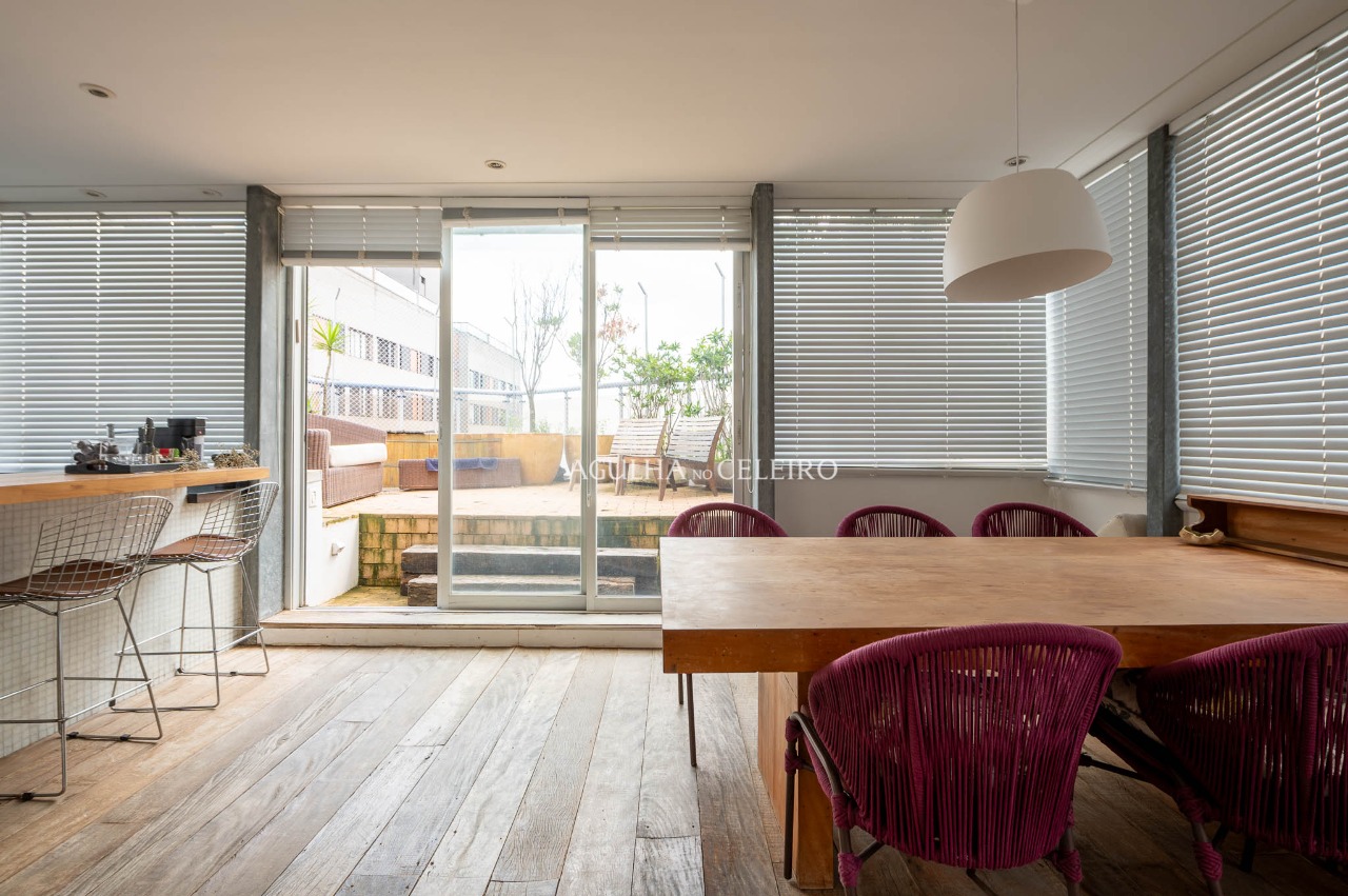 Cobertura para venda em Vila Madalena