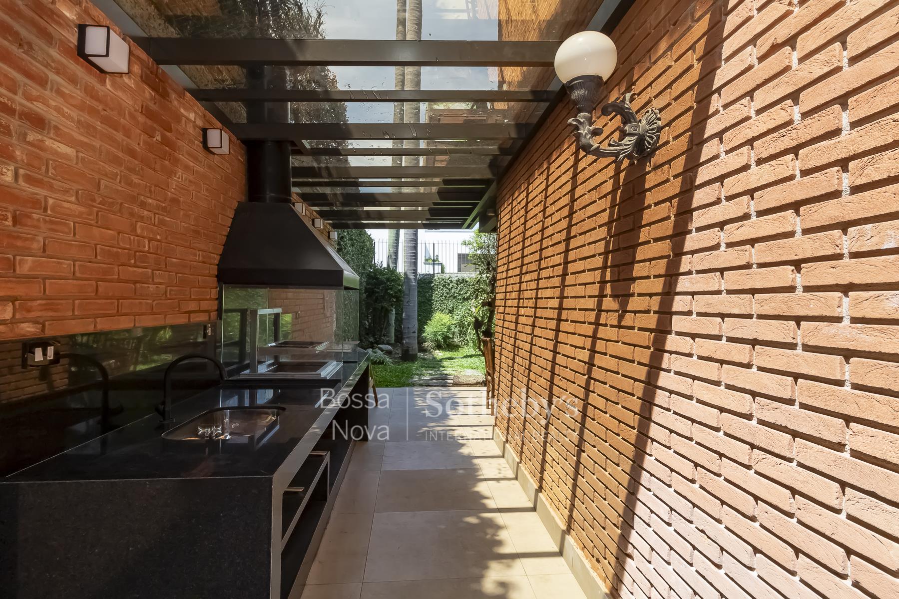 Casa para venda em Alto de Pinheiros
