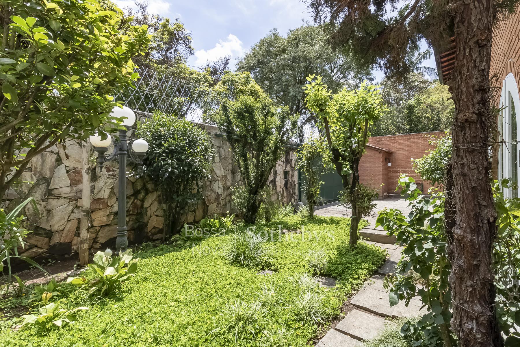 Casa para venda em Alto de Pinheiros