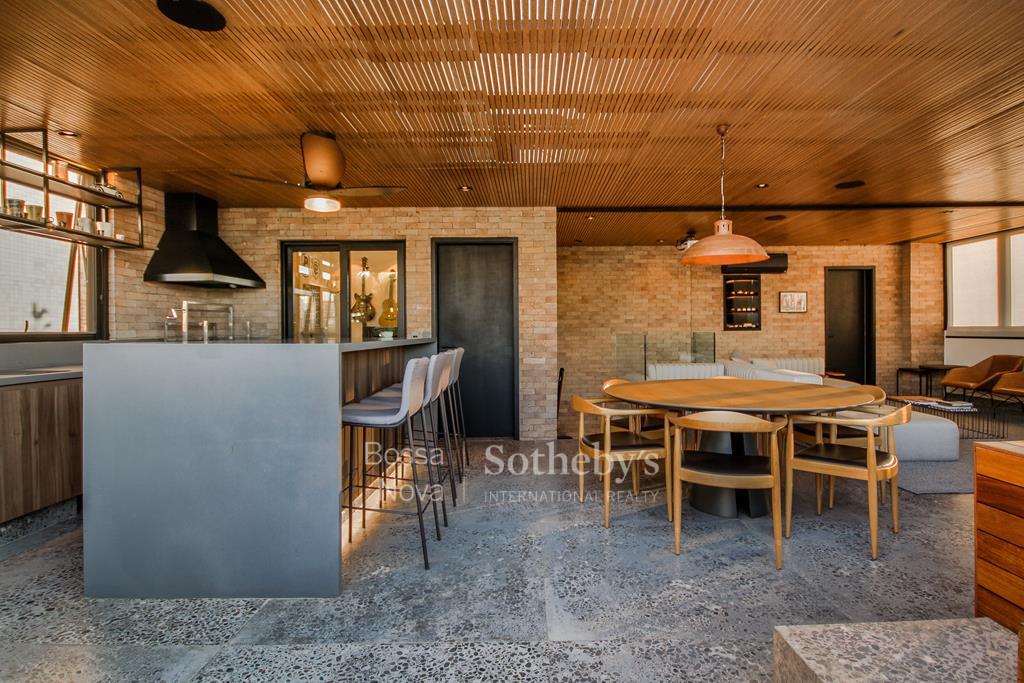 Cobertura Duplex para venda em Pinheiros