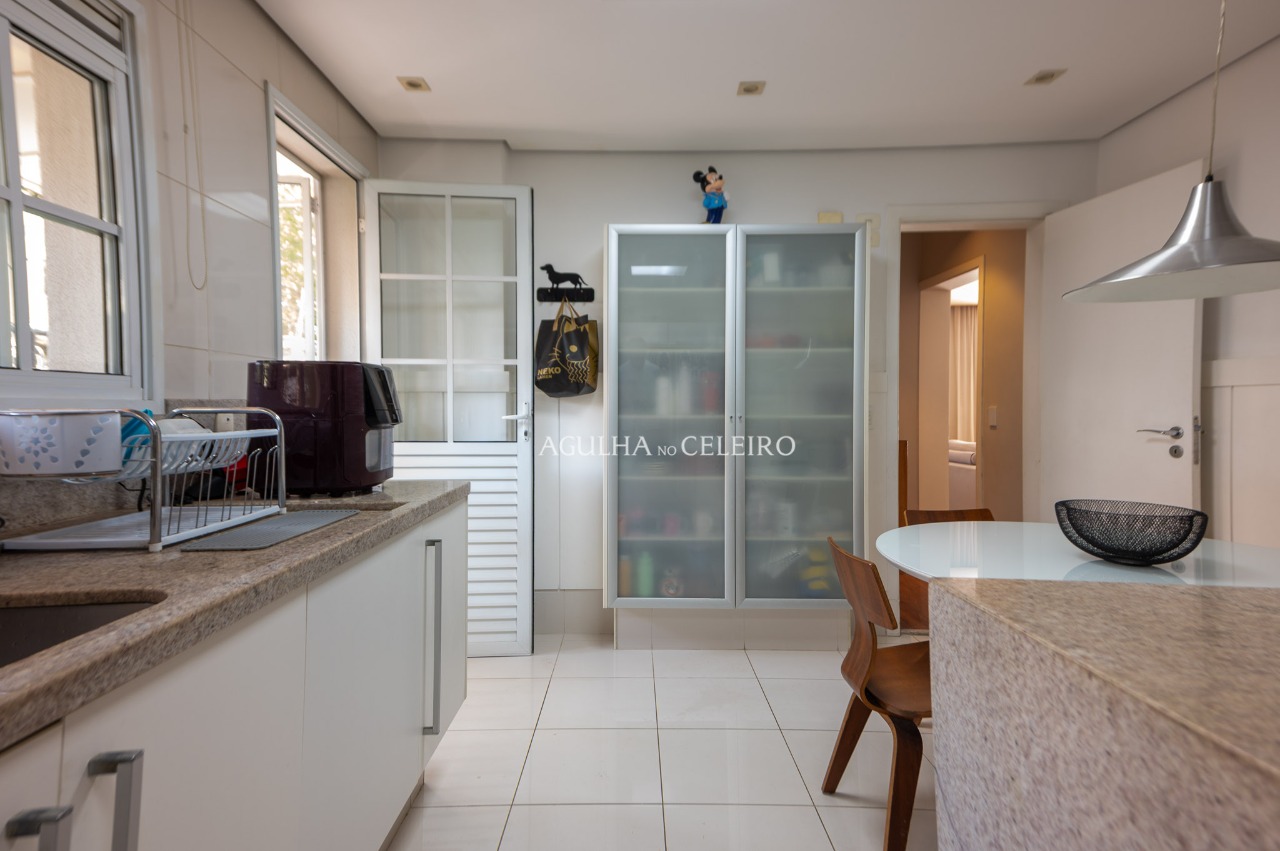 Casa Em Condomínio para venda em Cidade Jardim