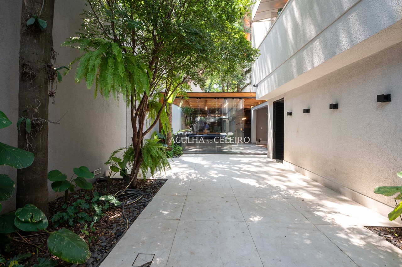Casa Em Condomínio para venda em Cidade Jardim