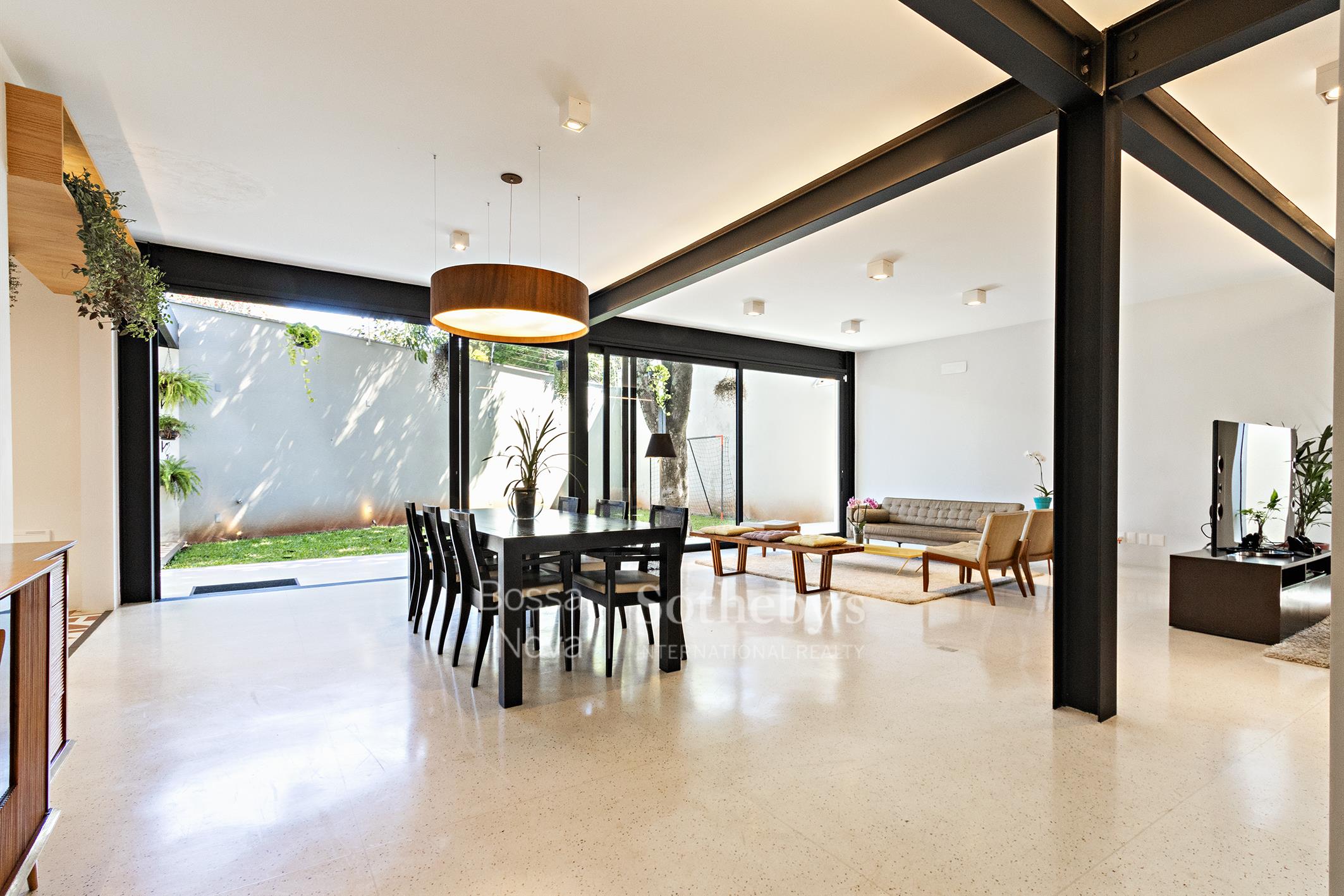 Casa para venda em Vila Madalena
