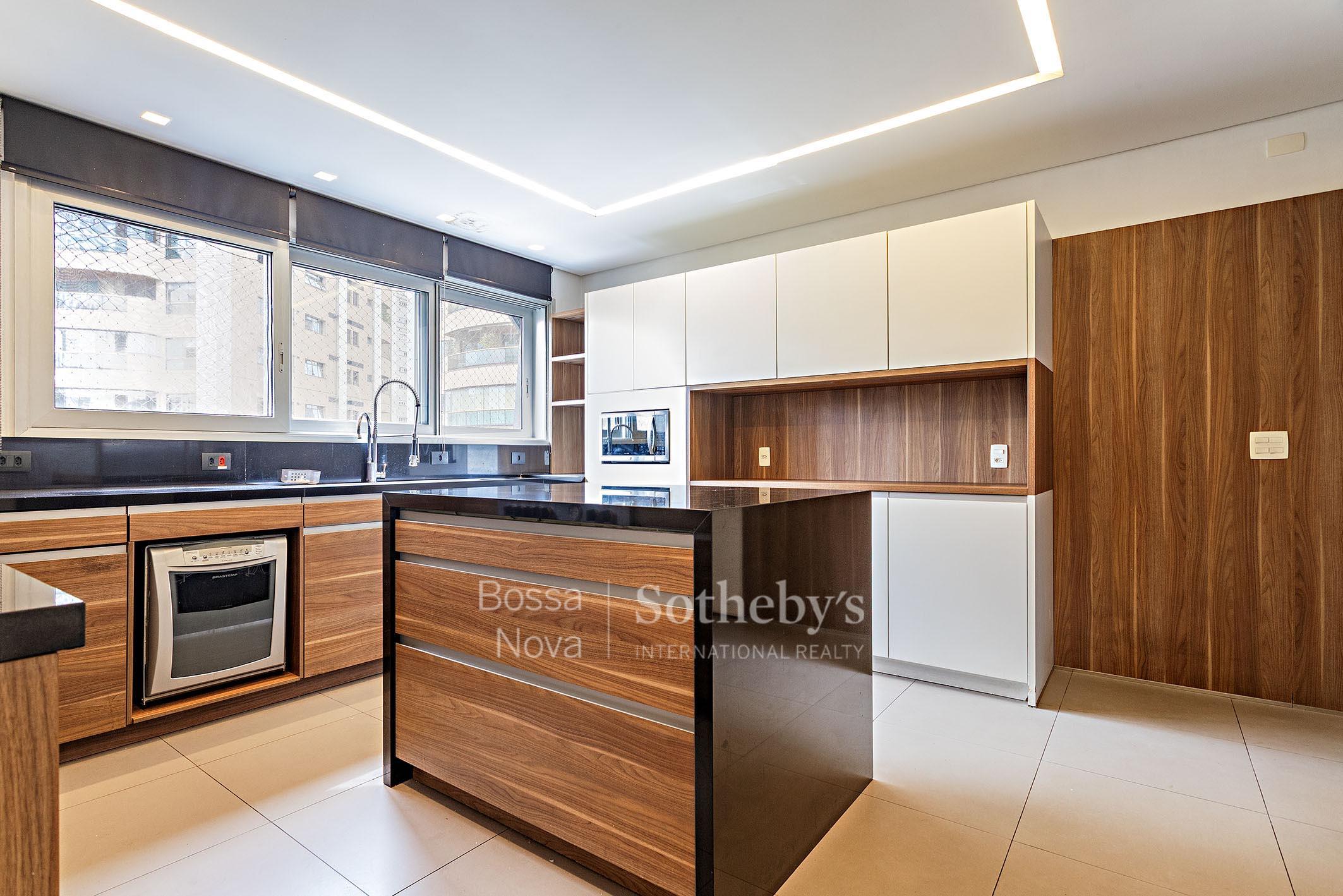 Apartamento Duplex para venda em Itaim Bibi